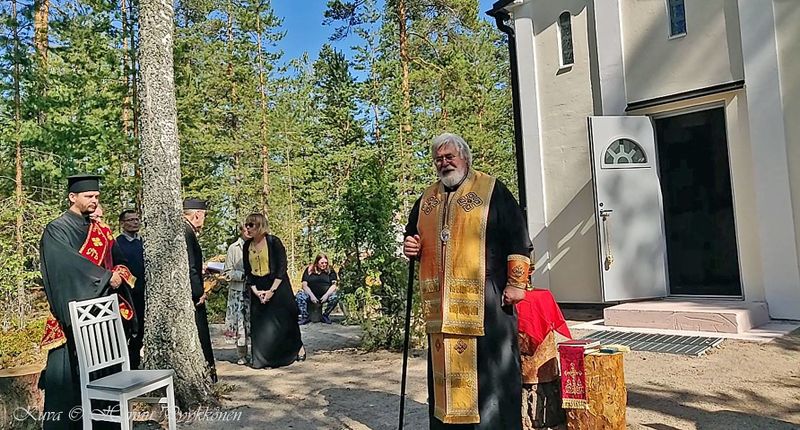 Tiedosto:Skiittasaari 10 hap.jpg
