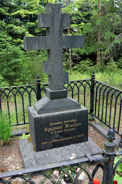 Tiedosto:Hariton val hap.jpg