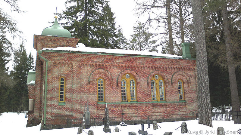 Tiedosto:Haminan hautausmaan tsasouna2 jh.jpg
