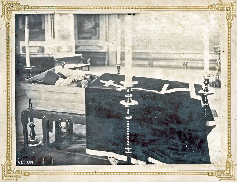 Tiedosto:Pafnuti ig 1907 arkku vval.res.jpg